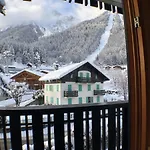 Snow Rabbit Lodge
