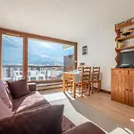 Nice Studio With Balcony In Chamonix