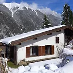 Chalet L\'Piri By Interhome