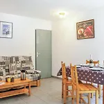 Apartment Gentiane-3
