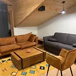Chalet Mitoyen Le Rusticana