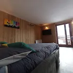 La Chaine Du Mont-Blanc