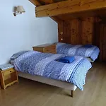 Ski Breezy Chalet