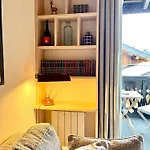 Appartement ensoleillé aux Tines, vue Massif