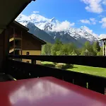 Les Capucins - Calm - Mont-Blanc - Lake Gaillland