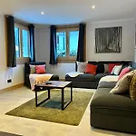 The Castle, 10 Bedroom Chalet, Chamonix Centre