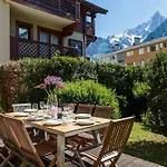 Chamois Apartment- Chamonix All Year