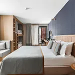 Heliopic Hotel & Spa