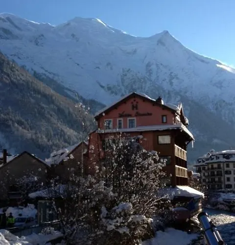 Hotel Vallee Blanche