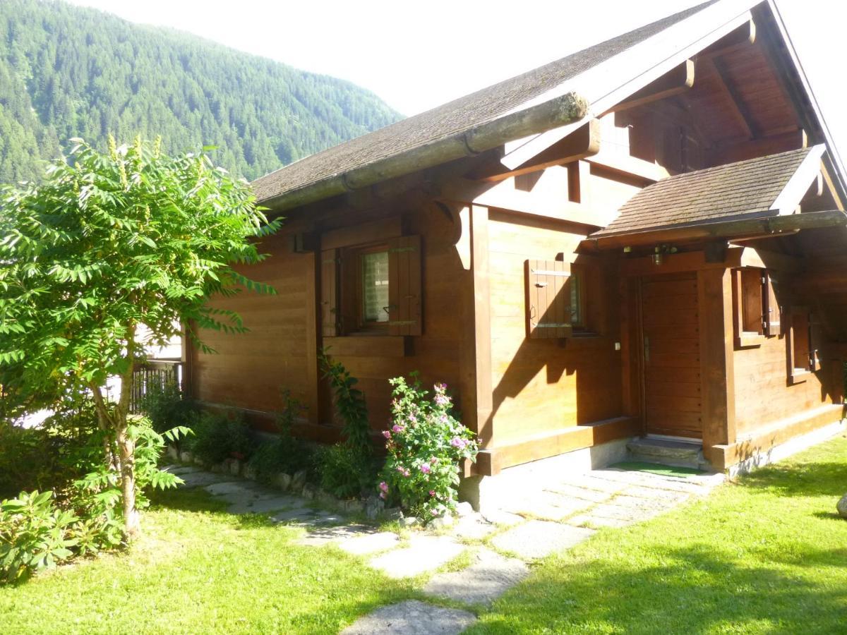 Chalet * Lioutraz *