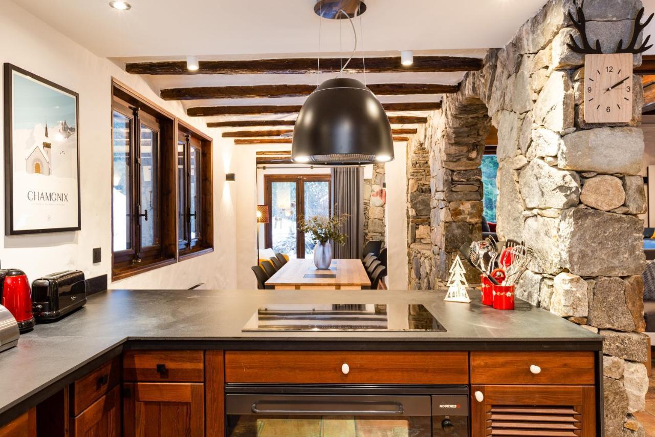 Les Praz - 280sqm - Sauna Cinema Fitness - 5 Bedrooms In Heart Of Les Praz - By Cozee Chalet