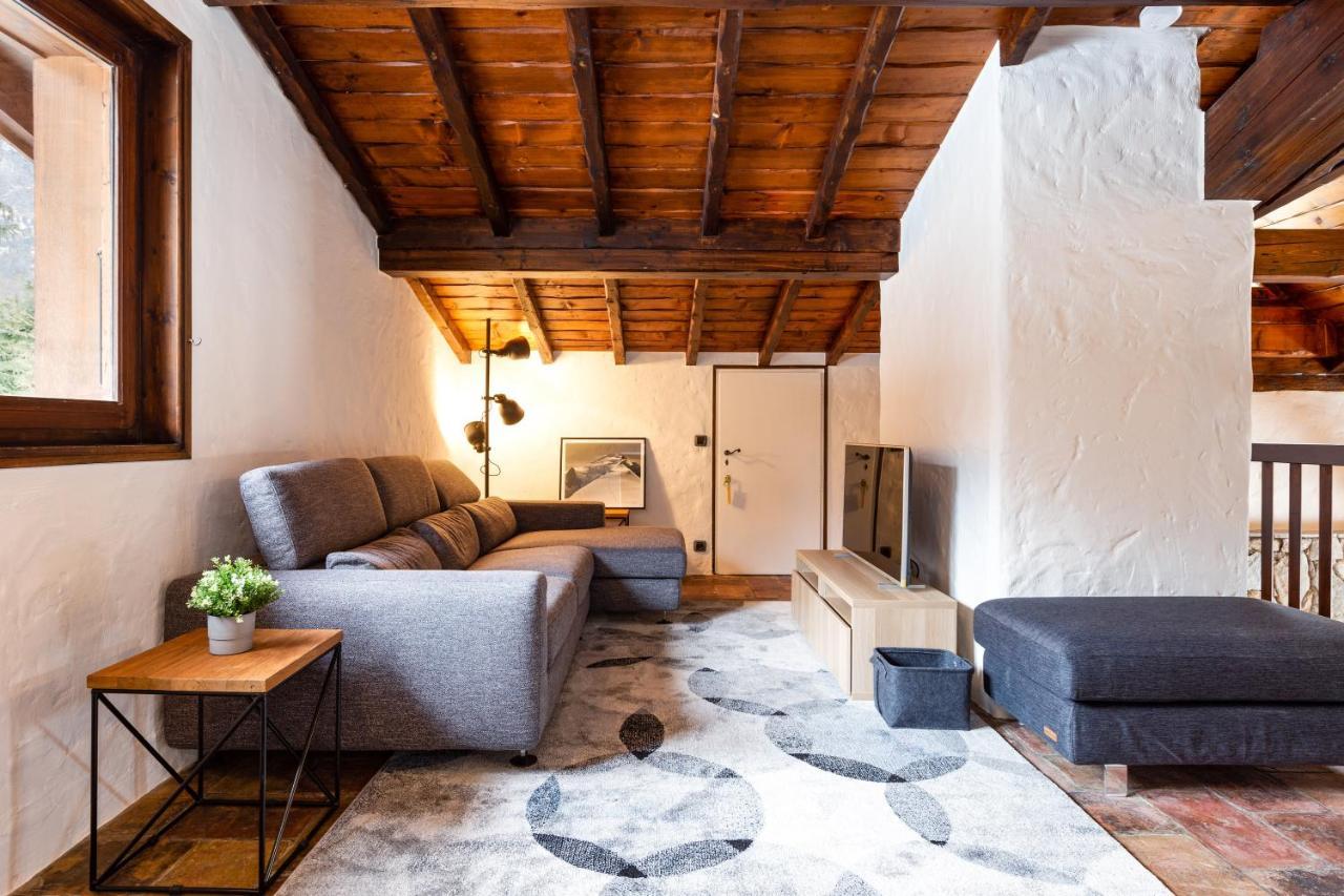 Les Praz - 280sqm - Sauna Cinema Fitness - 5 Bedrooms In Heart Of Les Praz - By Cozee Chamonix