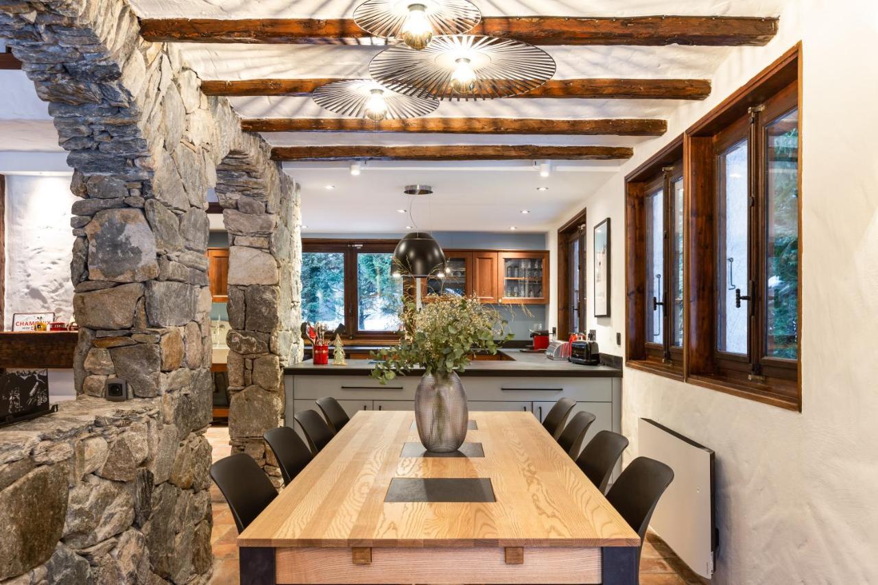 Les Praz - 280sqm - Sauna Cinema Fitness - 5 Bedrooms In Heart Of Les Praz - By Cozee Chalet Chamonix
