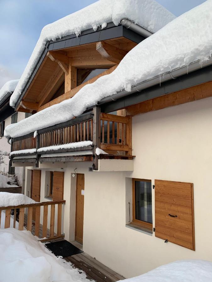 Chalet Mitoyen Le Rusticana *