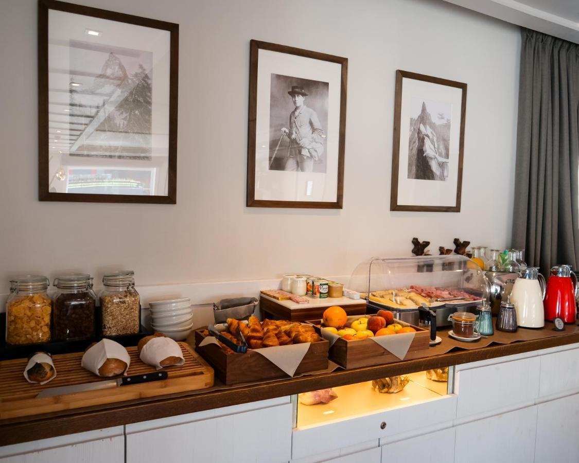Le Whymper Hotel 4*