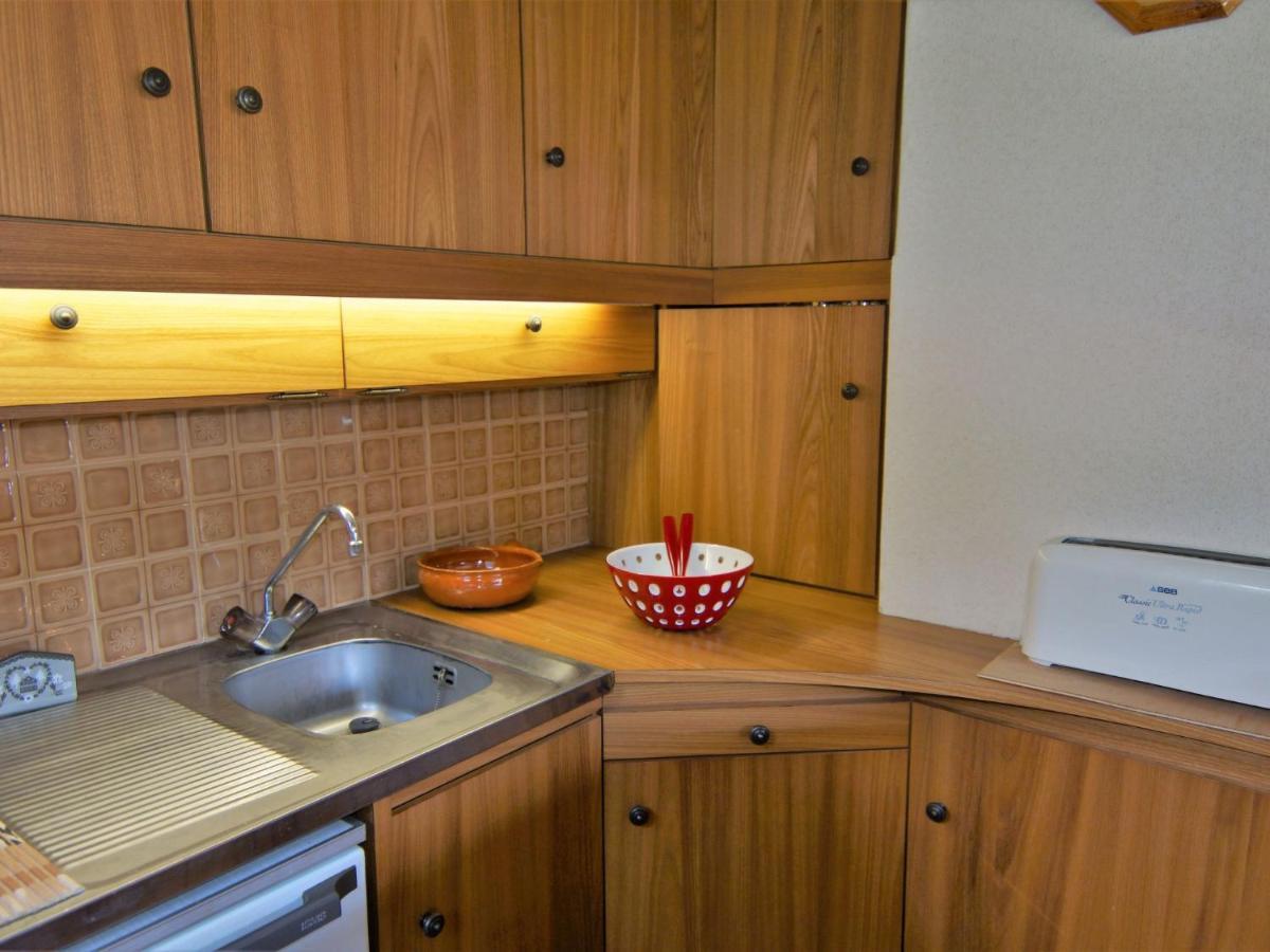 Apartment Alpen Roc By Interhome Chamonix