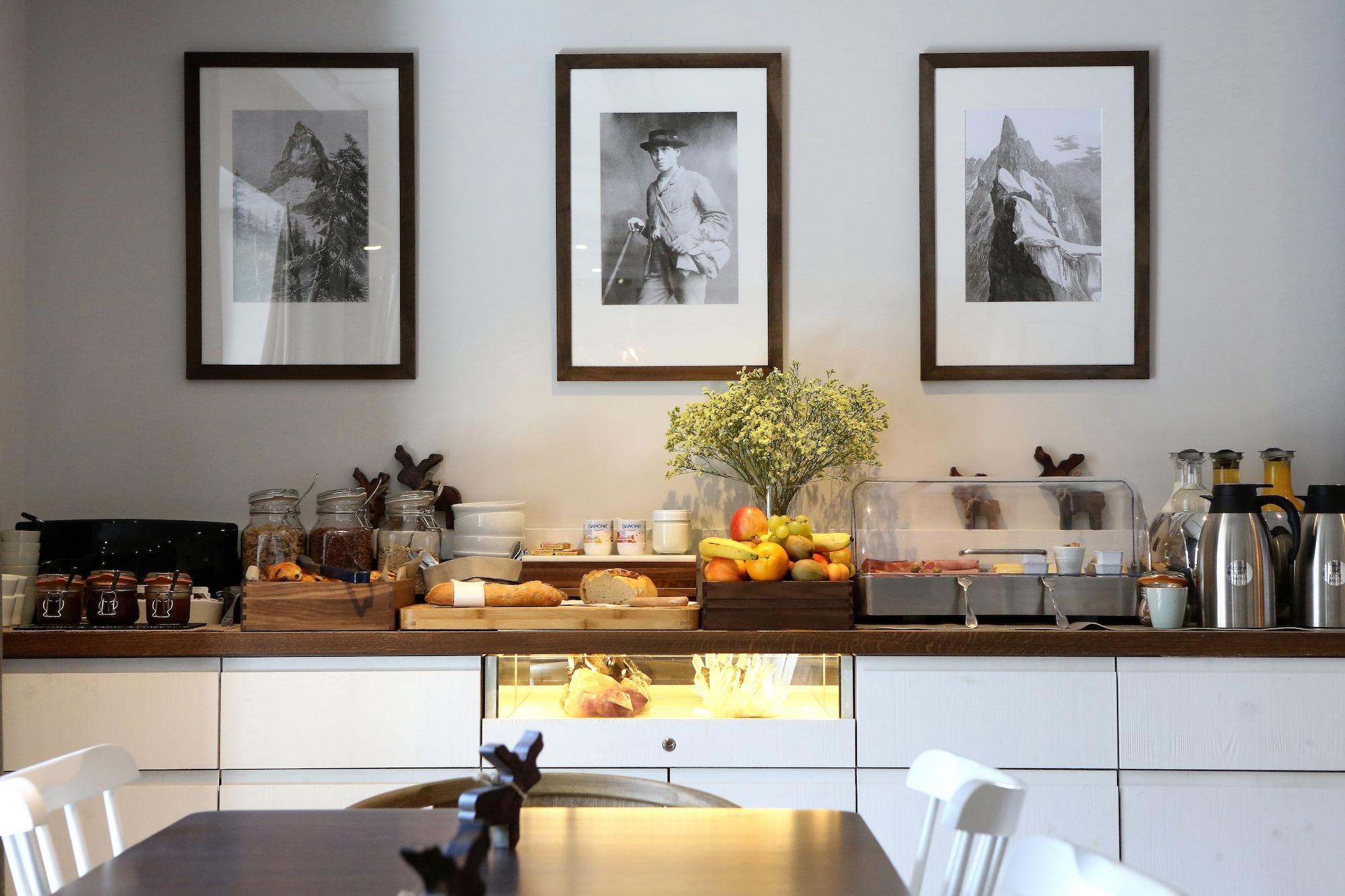Le Whymper Hotel