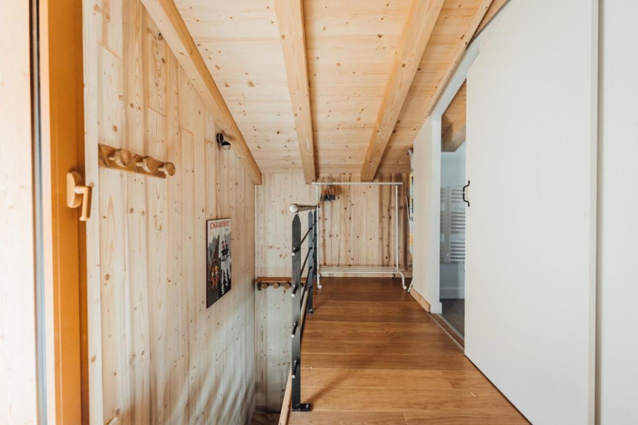 Chalet Chalet With Mountain View And 2 Min Walk From The City Center *