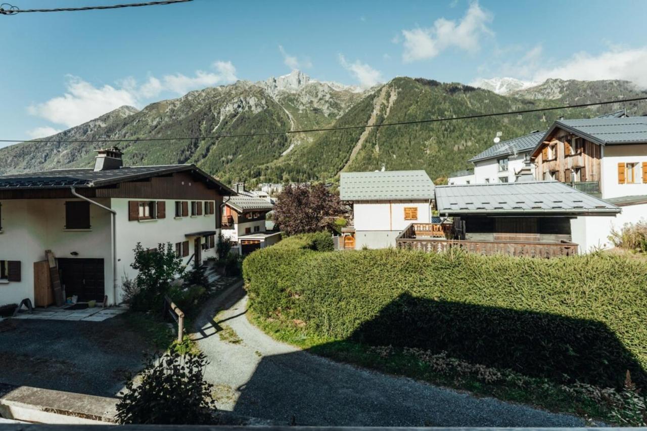 Chalet With Mountain View And 2 Min Walk From The City Center Chalet Chamonix