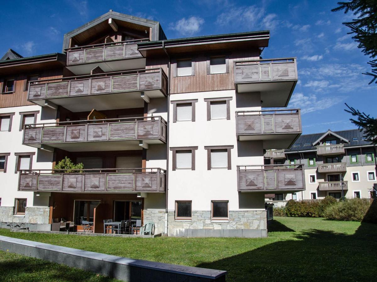 Chic Avec Sauna Et Parking Au Centre De - Fr-1-343-190 Appartement