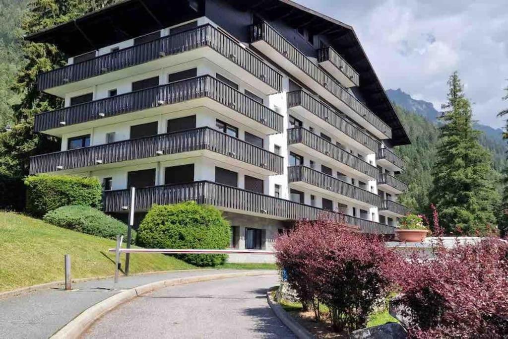Apartment Le Brevent Studio De Charme Au Pied Des Pistes Chamonix