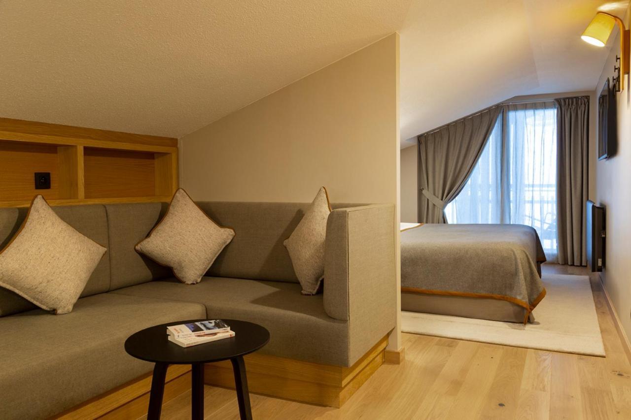 Heliopic & Hotel