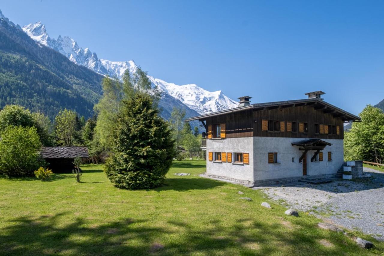 De L'aiguille With View On Mont Blanc Chamonix