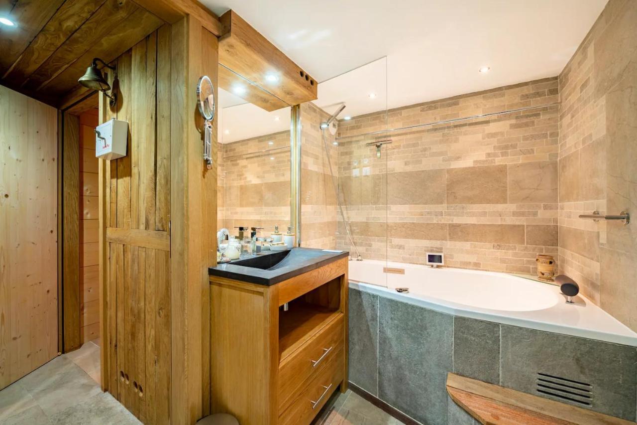 Apartment Ananda Avec Sauna, Baignoire Balneo Et Terrasse *
