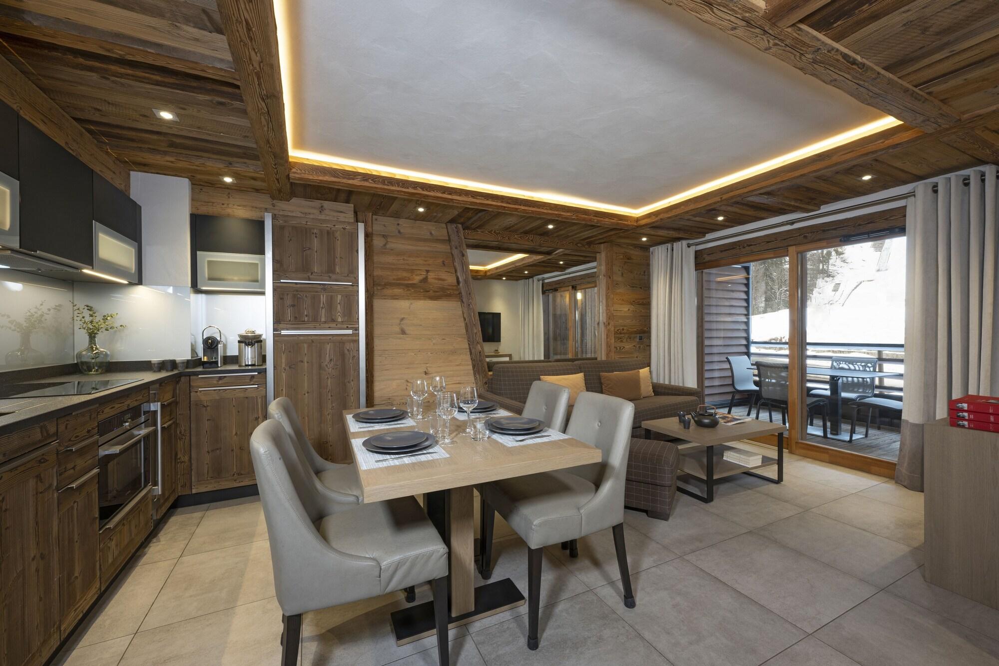 Mgm & Residences - Le Cristal De Jade Aparthotel