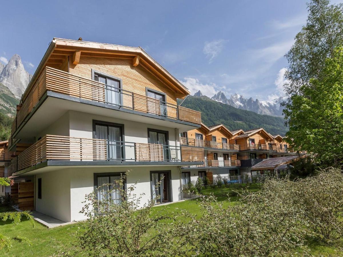Apartment Furnished In An Attractive Town Chamonix