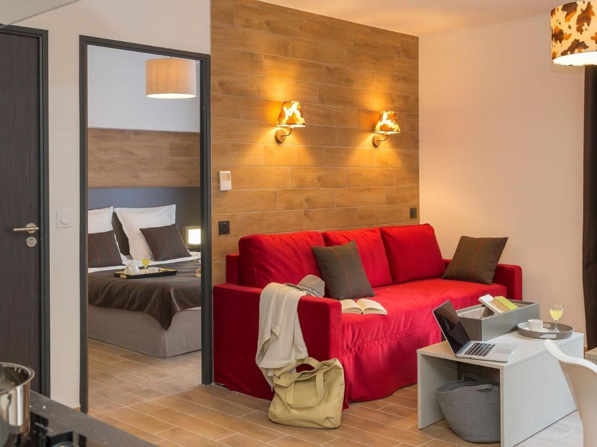 Apartment Furnished In An Attractive Town *
