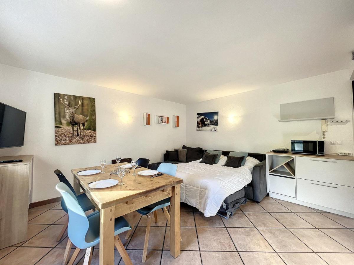 Chamonix: 3 Pieces, 6 Pers, Balcon, Garage, Wifi - Fr-1-507-74 Apartment