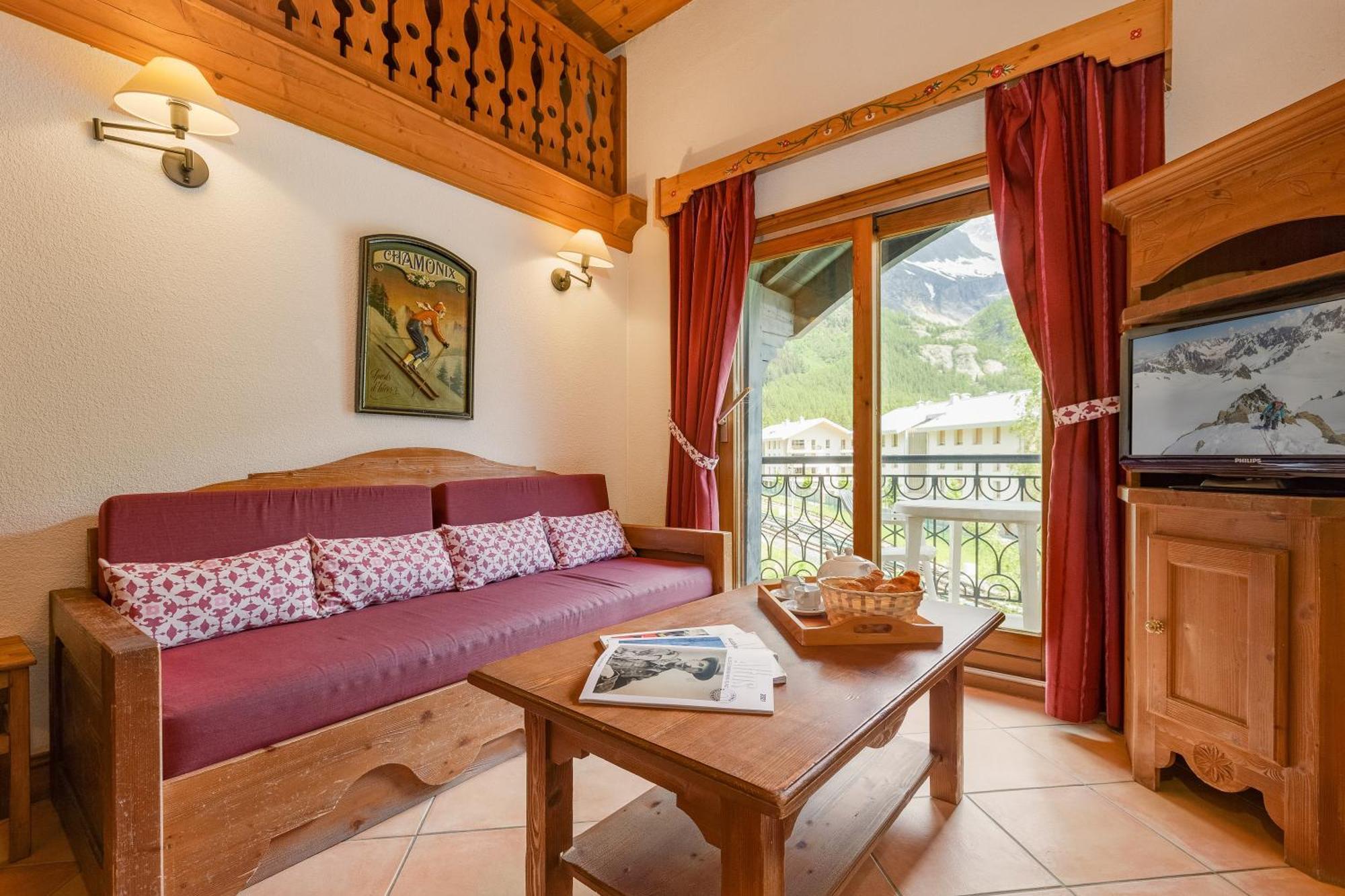 Residence Le Cristal Apartments - Happy Rentals Apartment