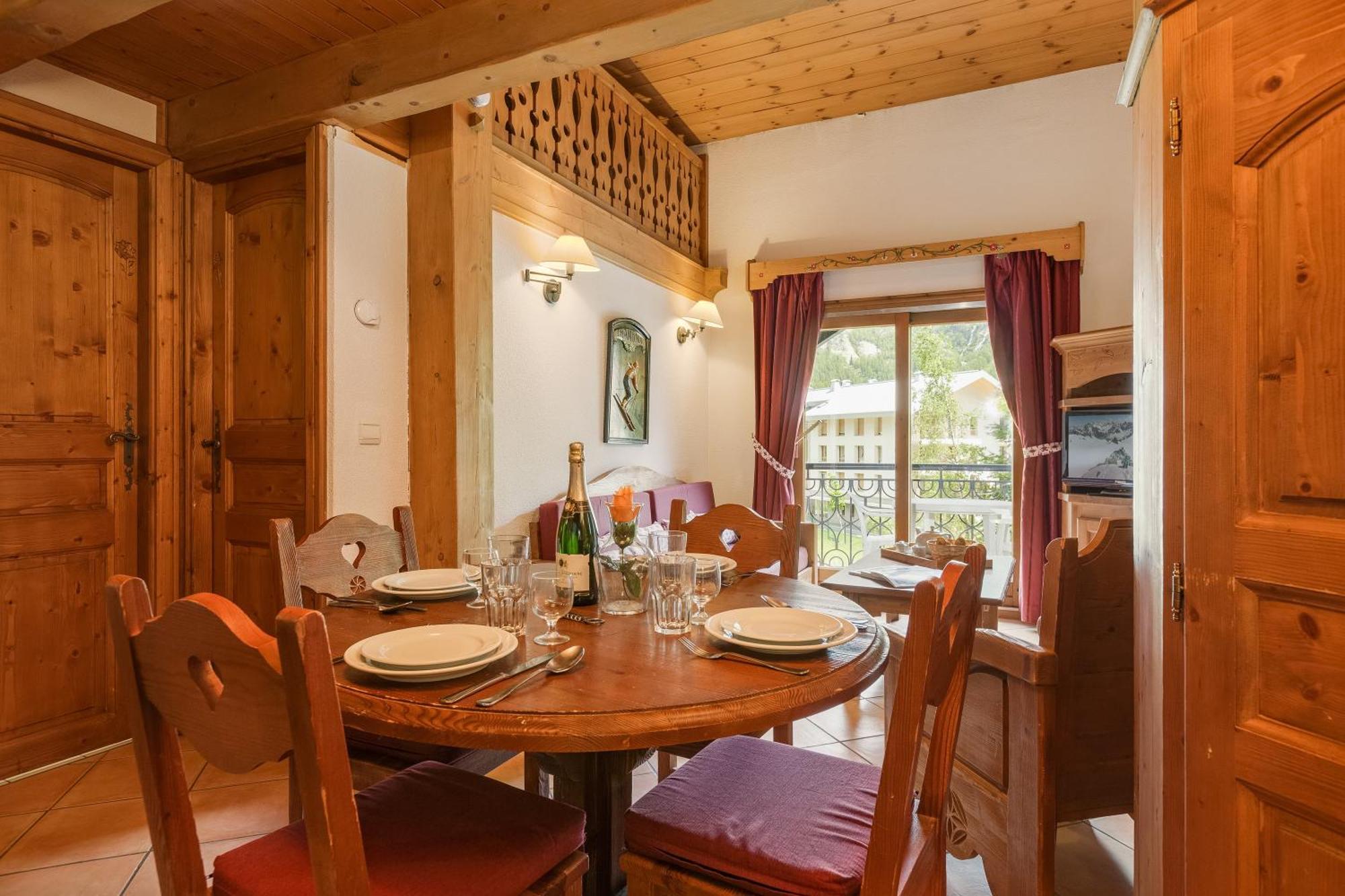 Residence Le Cristal Apartments - Happy Rentals Apartment *