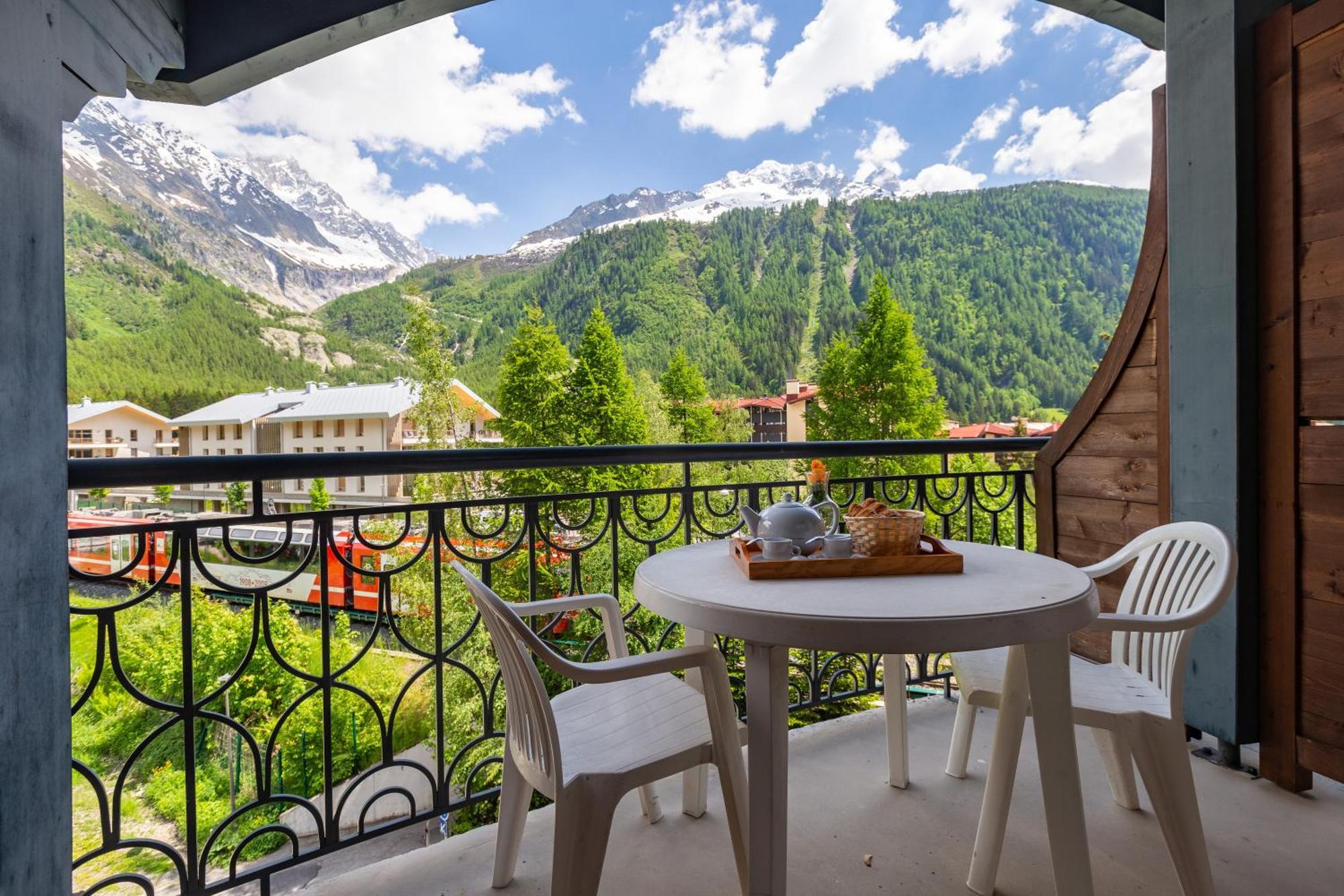 Apartment Residence Le Cristal Apartments - Happy Rentals