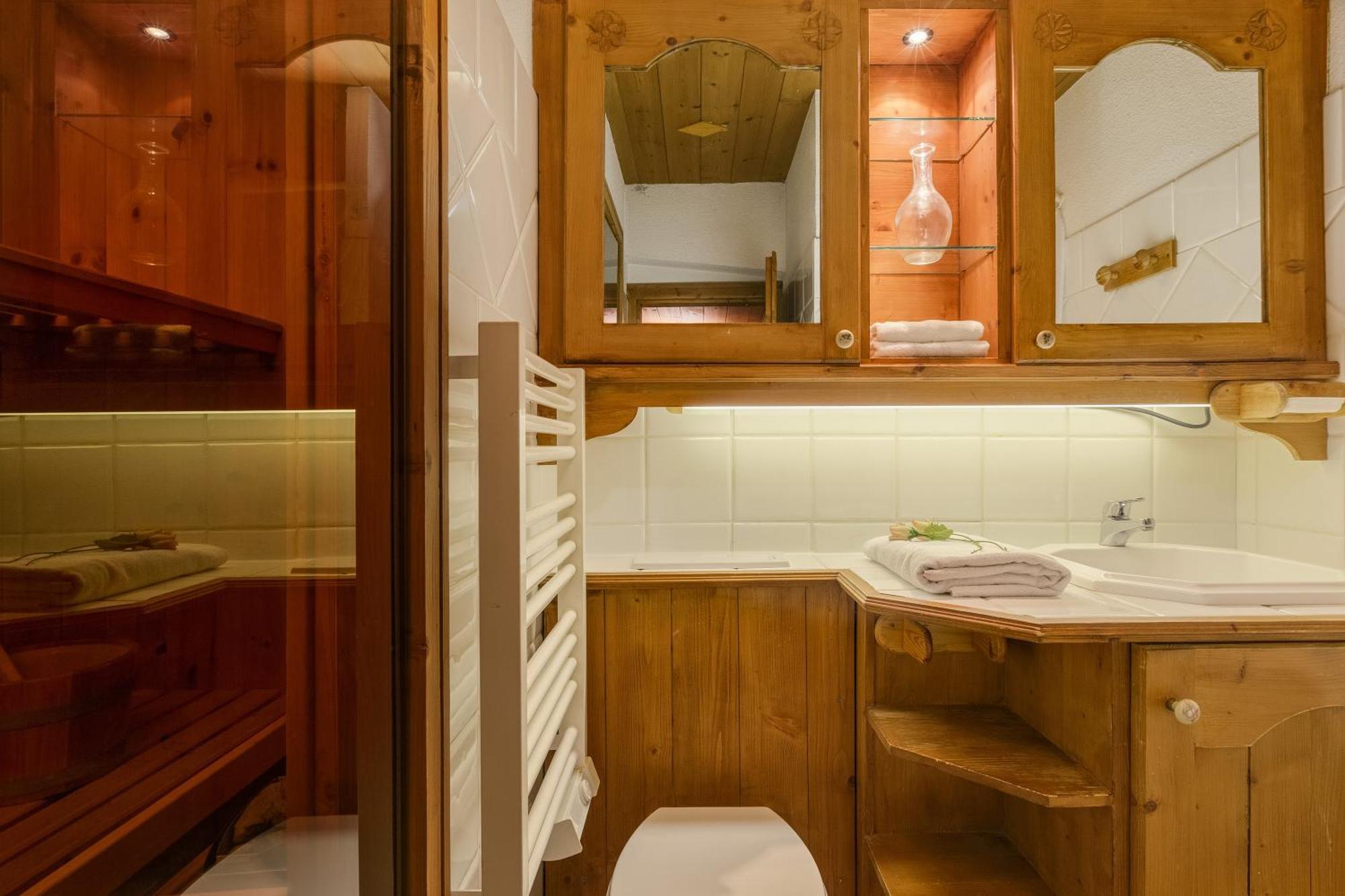 Residence Le Cristal Apartments - Happy Rentals