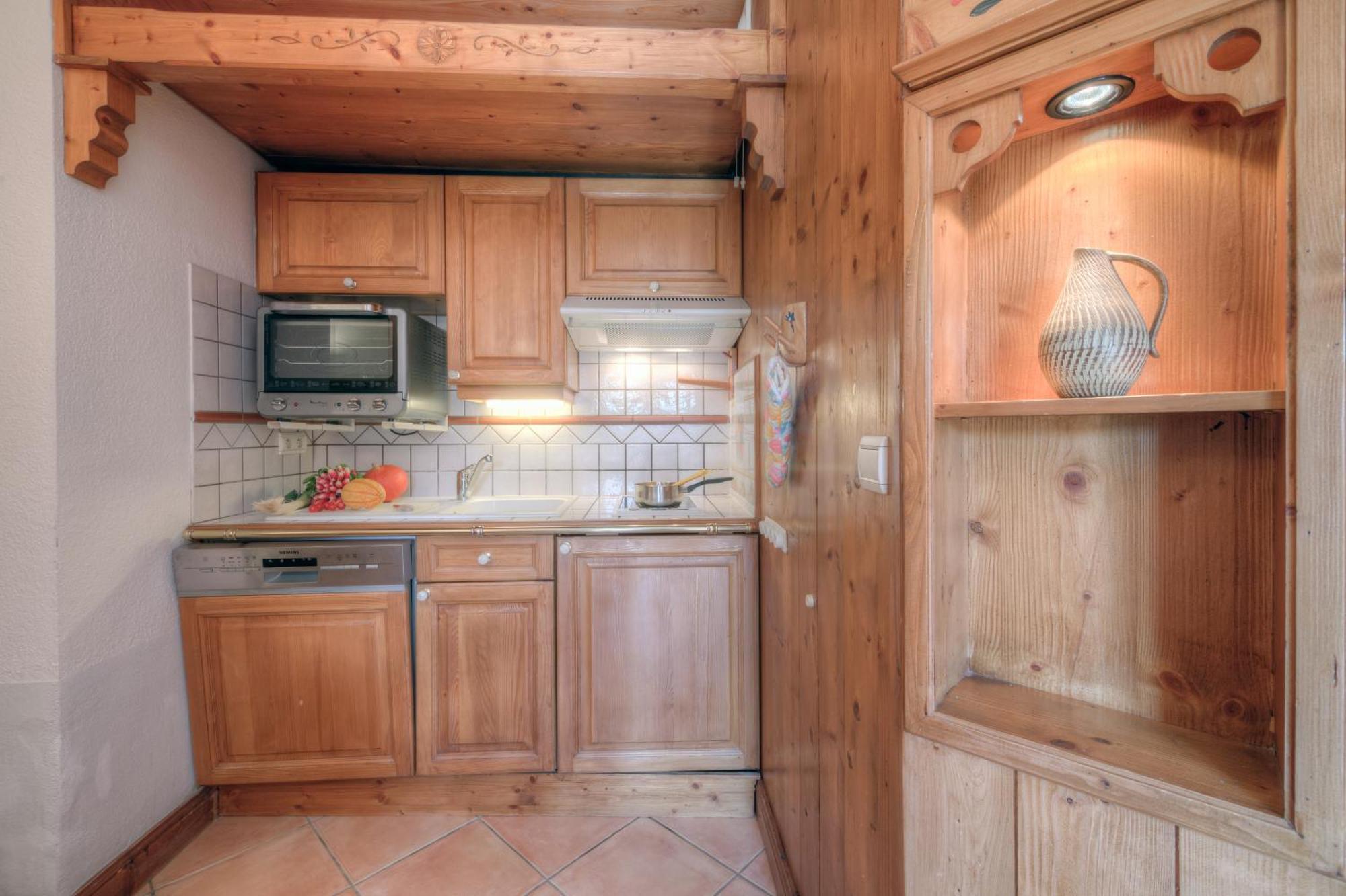 Apartment Residence Le Cristal Apartments - Happy Rentals Chamonix