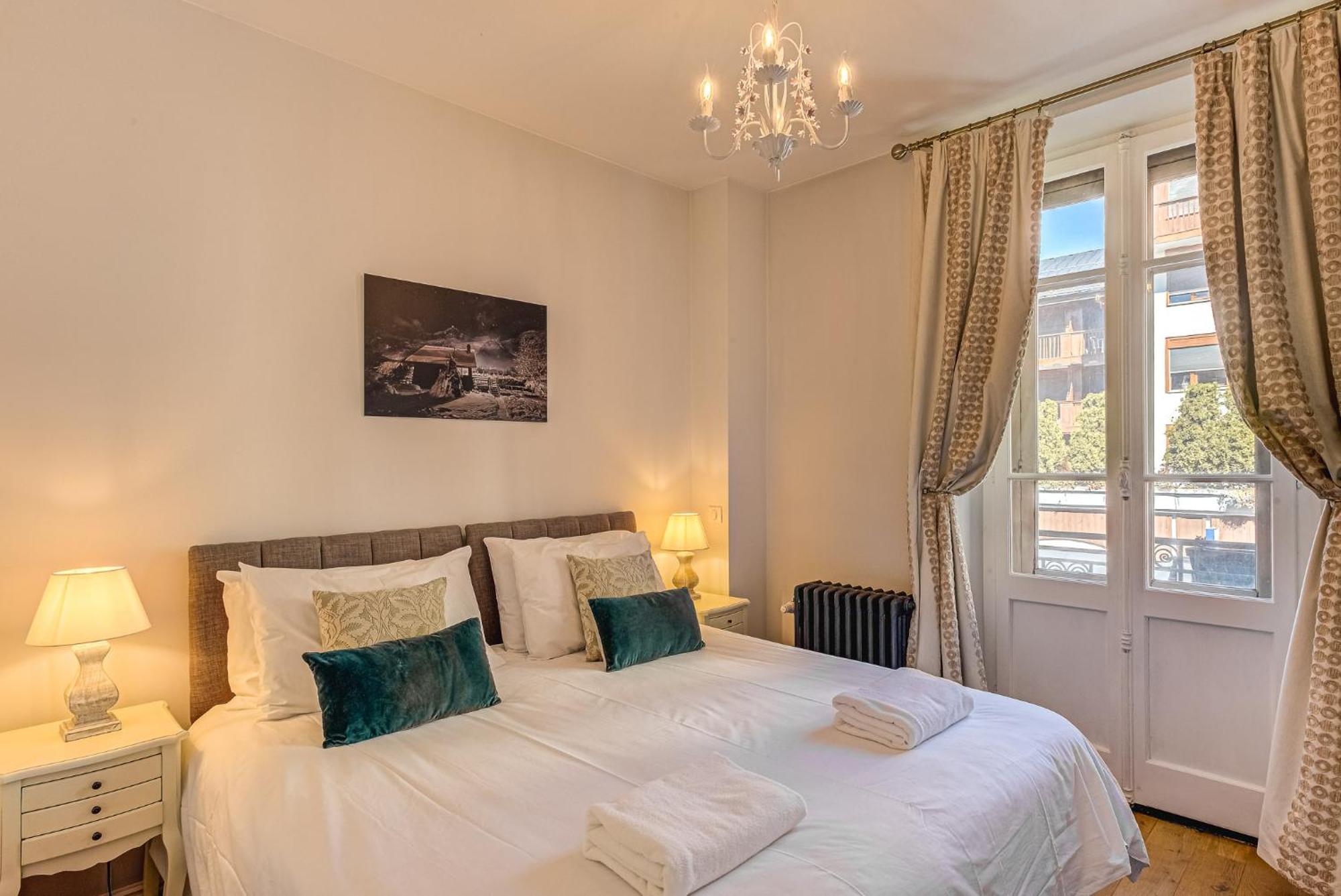 Aiguille Du Midi - Alpes Travel - Sleeps 6 Apartment *