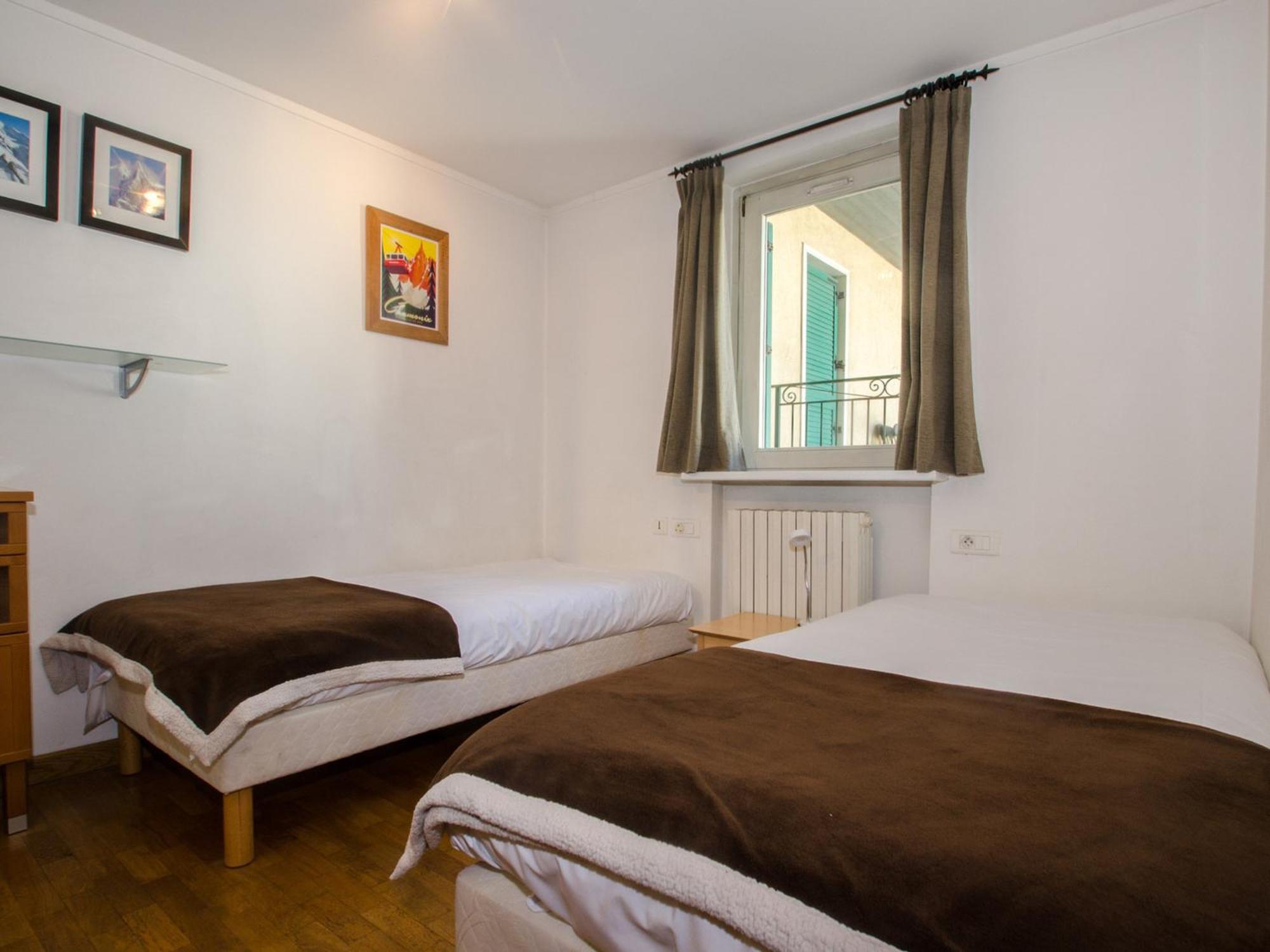 Calme Au Centre Avec Terrasse, Wifi, Parking - Fr-1-343-198 * Chamonix