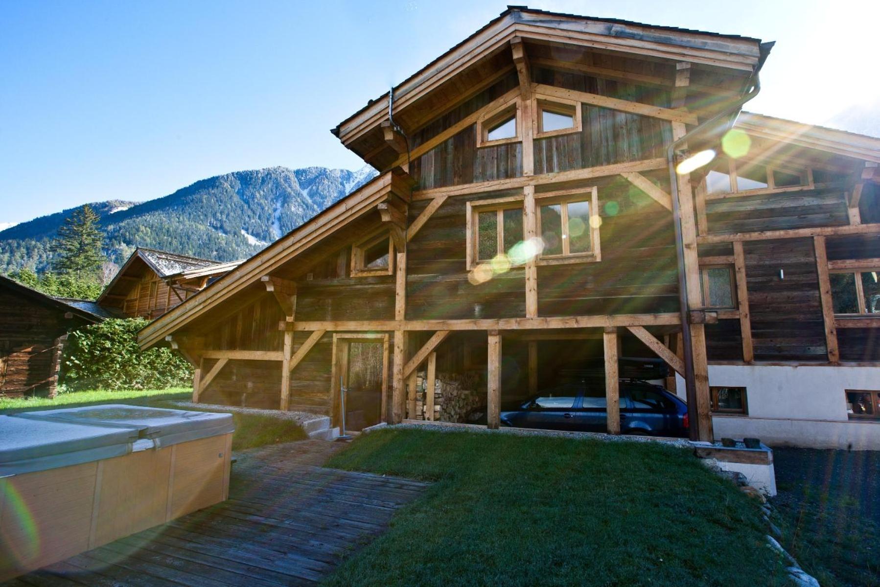 Amelie Chalet
