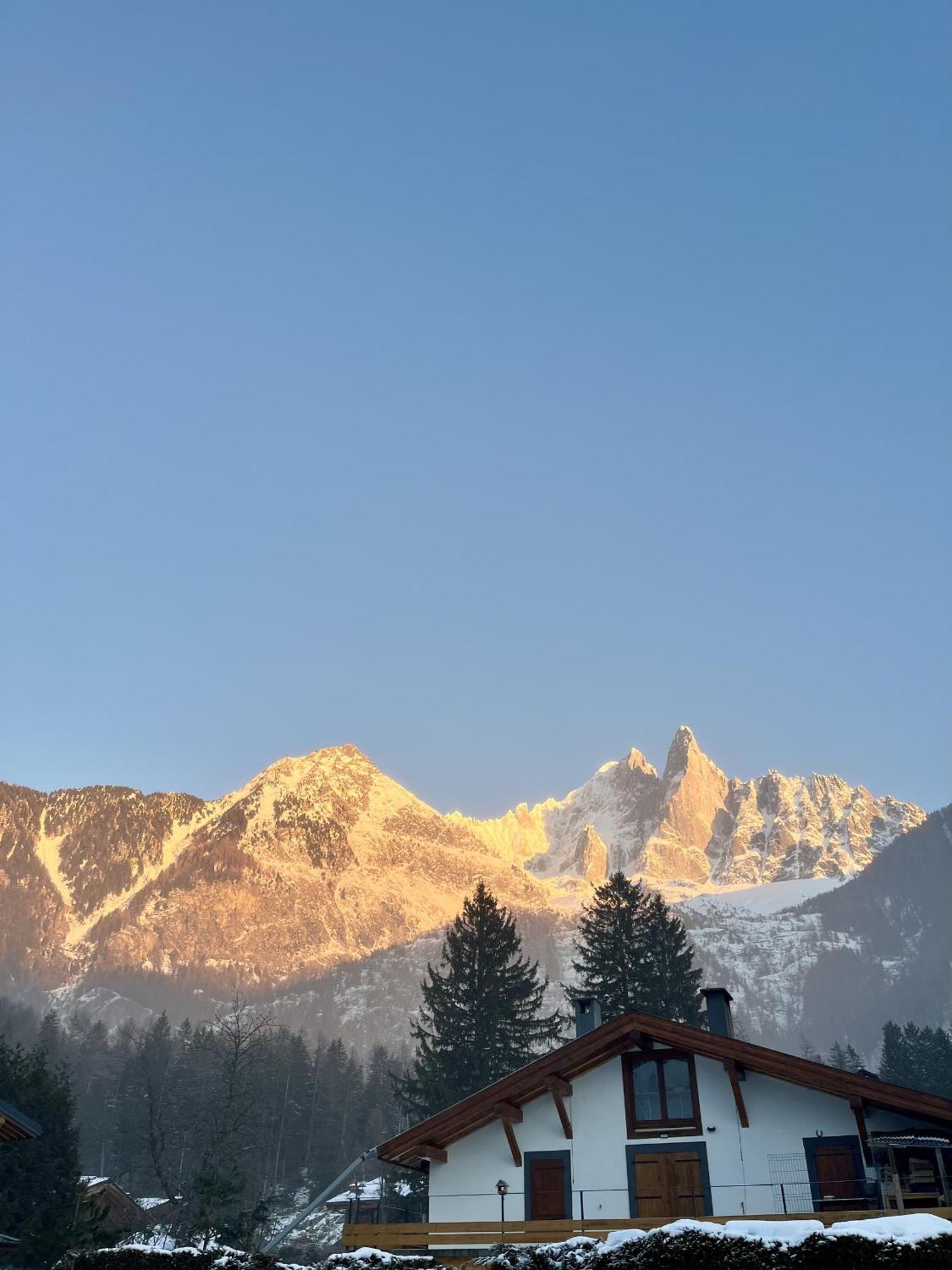 Le Chaney - T2 Dans - Massif Du Mont-blanc Apartment Chamonix