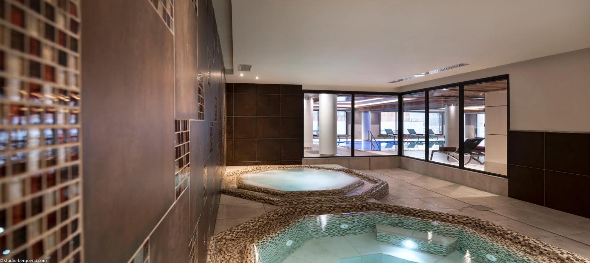 Aparthotel Mgm & Residences - Le Cristal De Jade