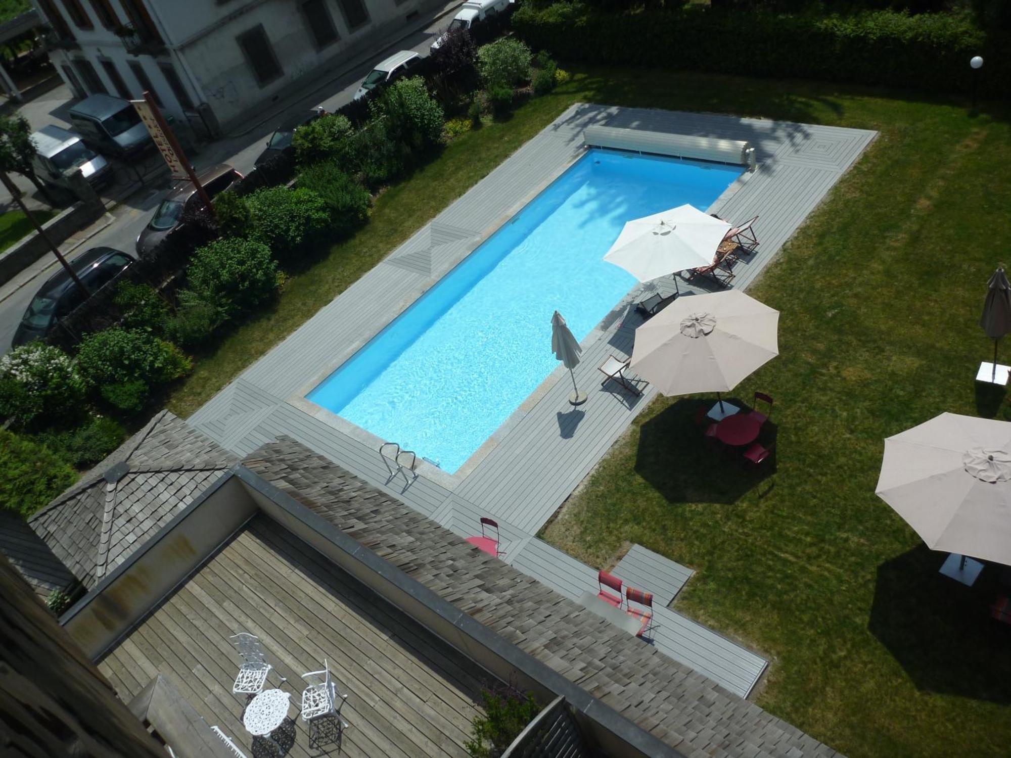 Hotel Oustalet 3*