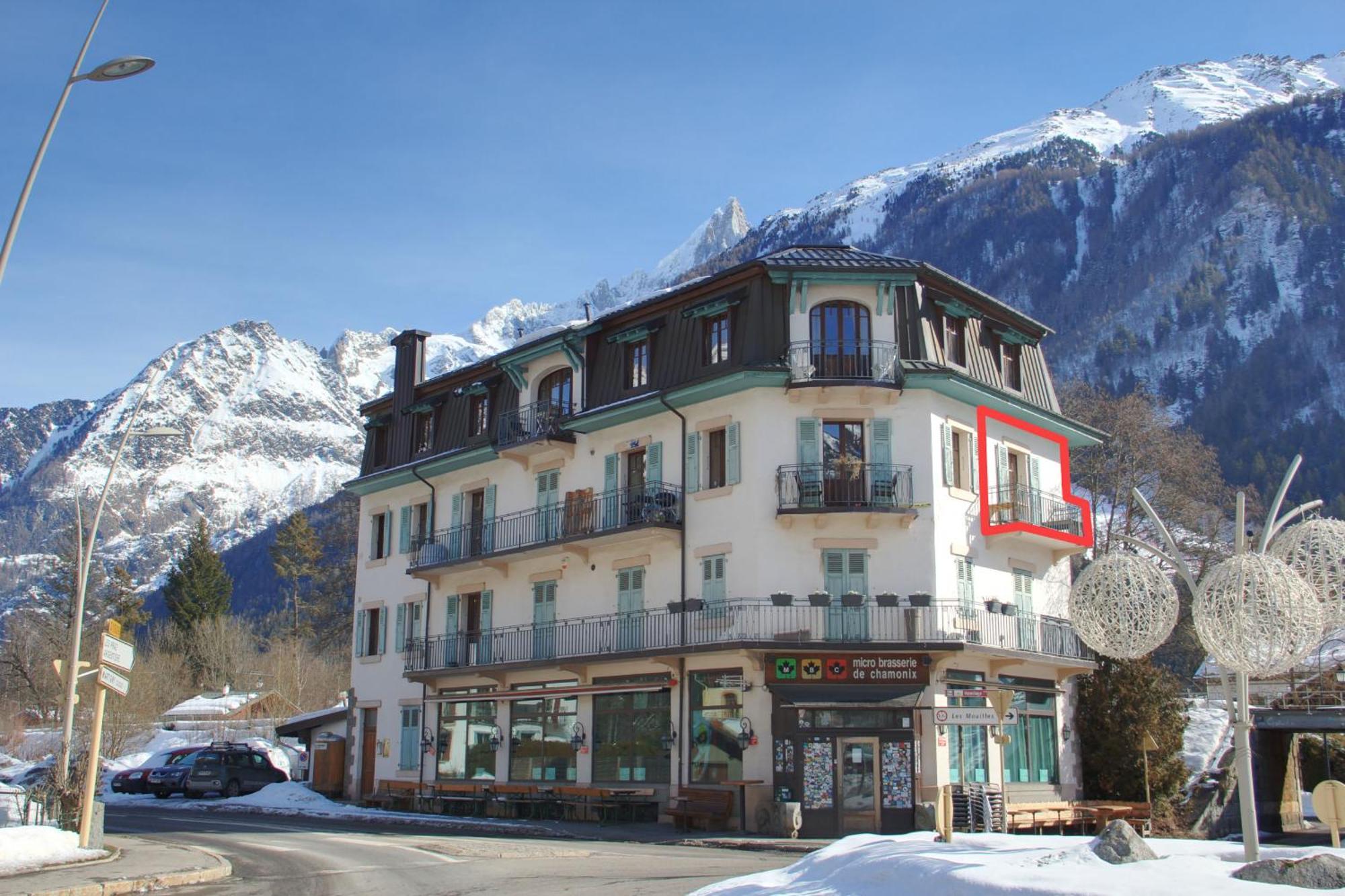 Appartement Bonatti 202 *