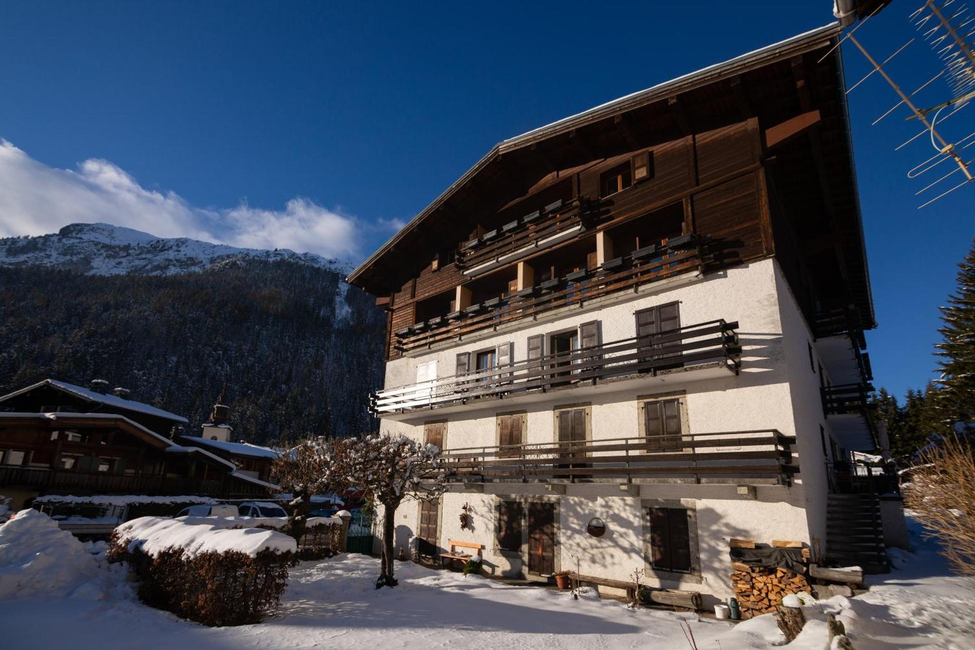 Apartment Le Chardonnet D - Happy Chamonix