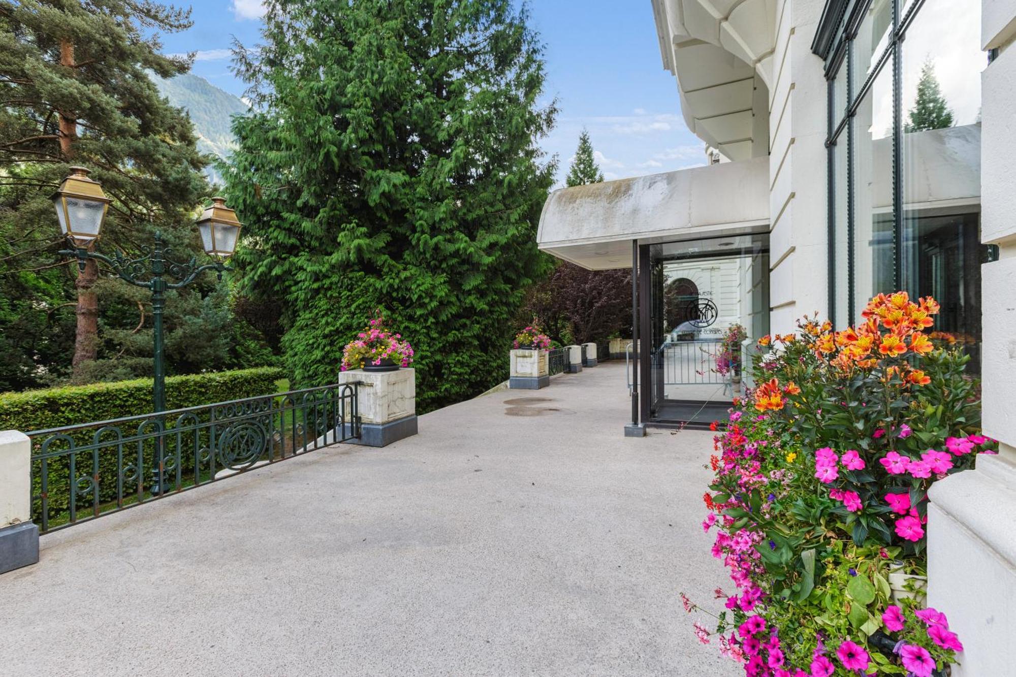 Majestic Near Skiing - Happy Apartment