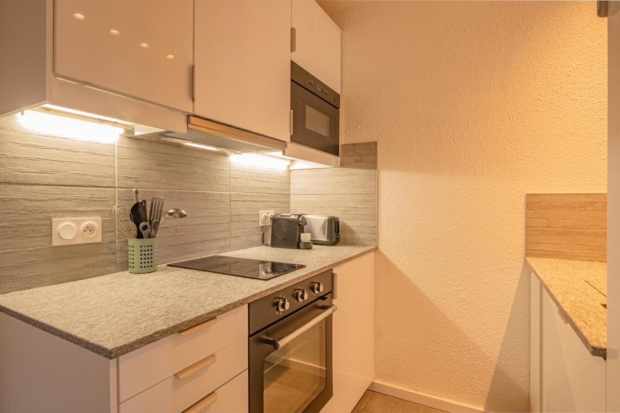 Jonquille 2c - Peaks Getaway Apartment