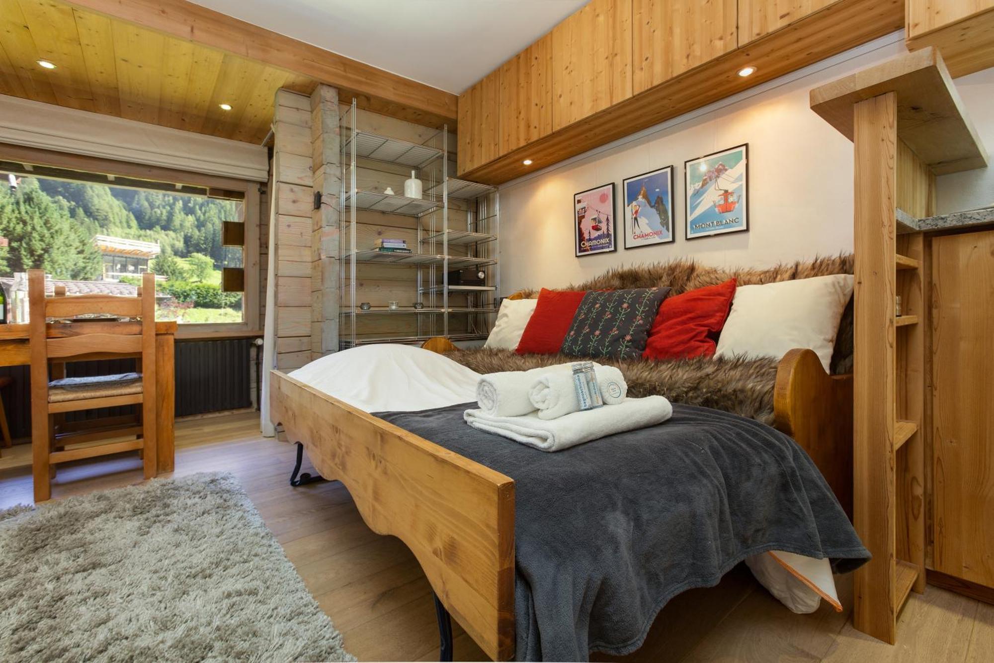 Amethystes A2 In Out - Happy Apartment