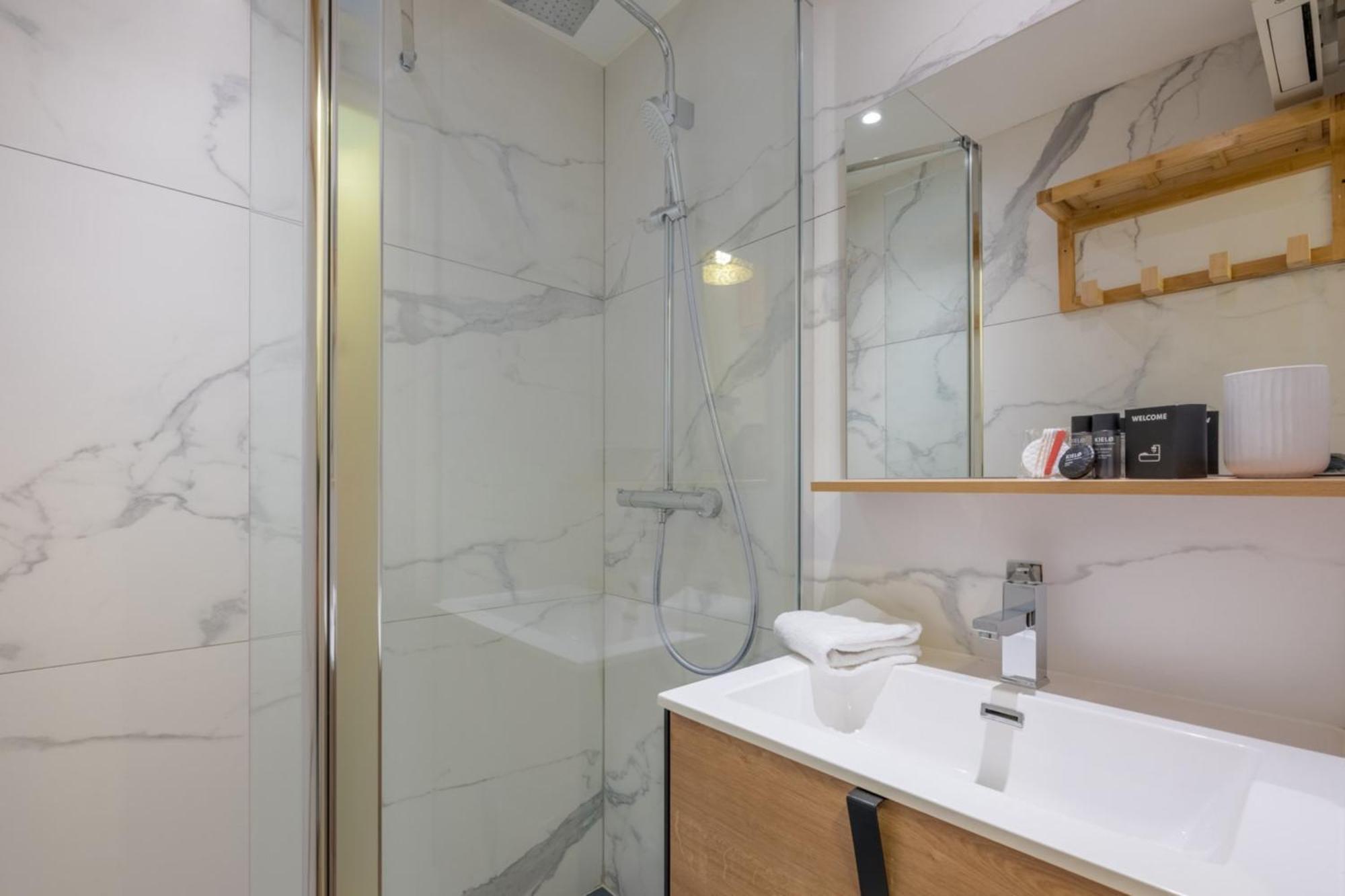 Charming Flat Right In The Centre Apartment