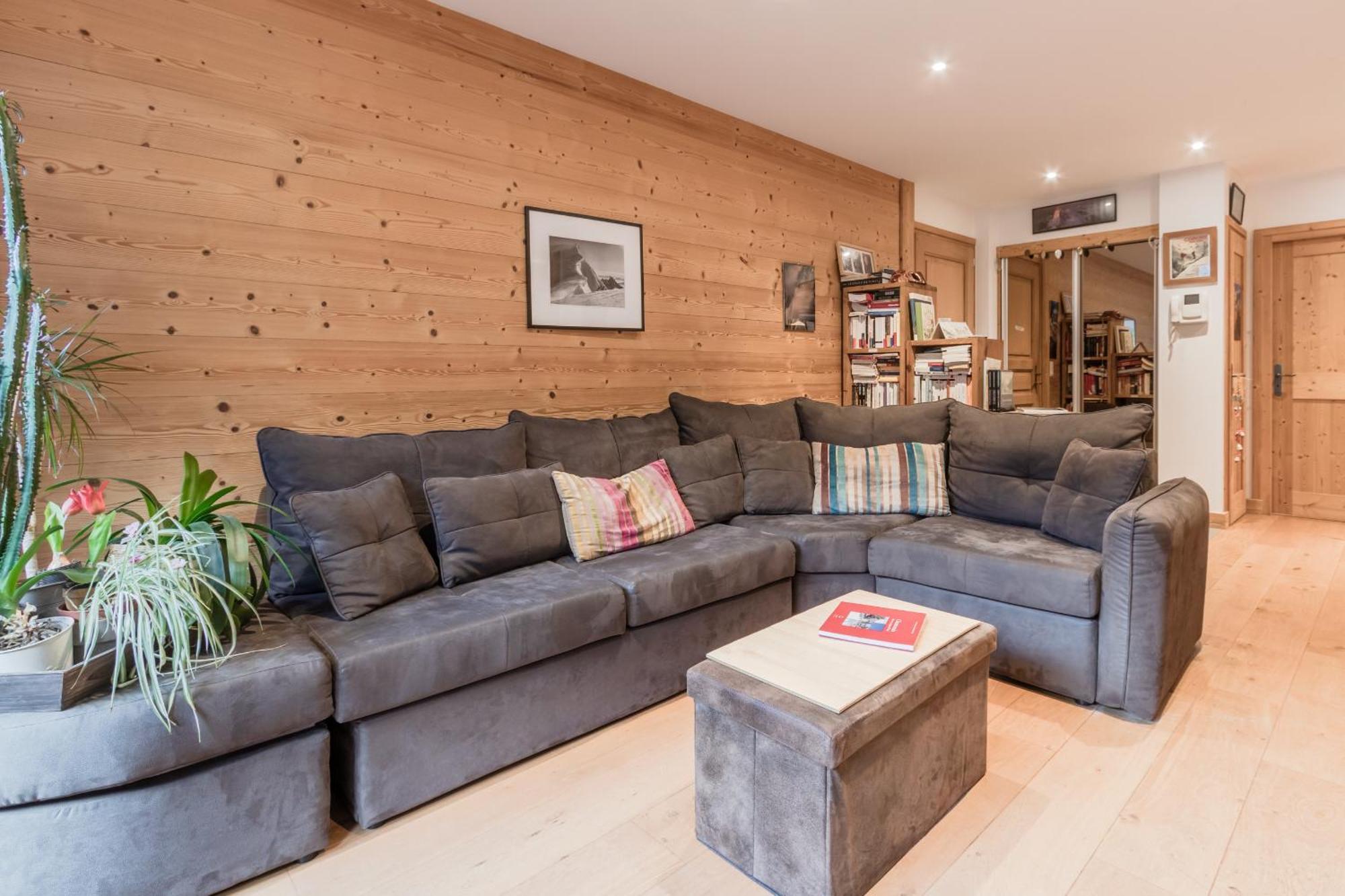 Grand Paradis Apartment *